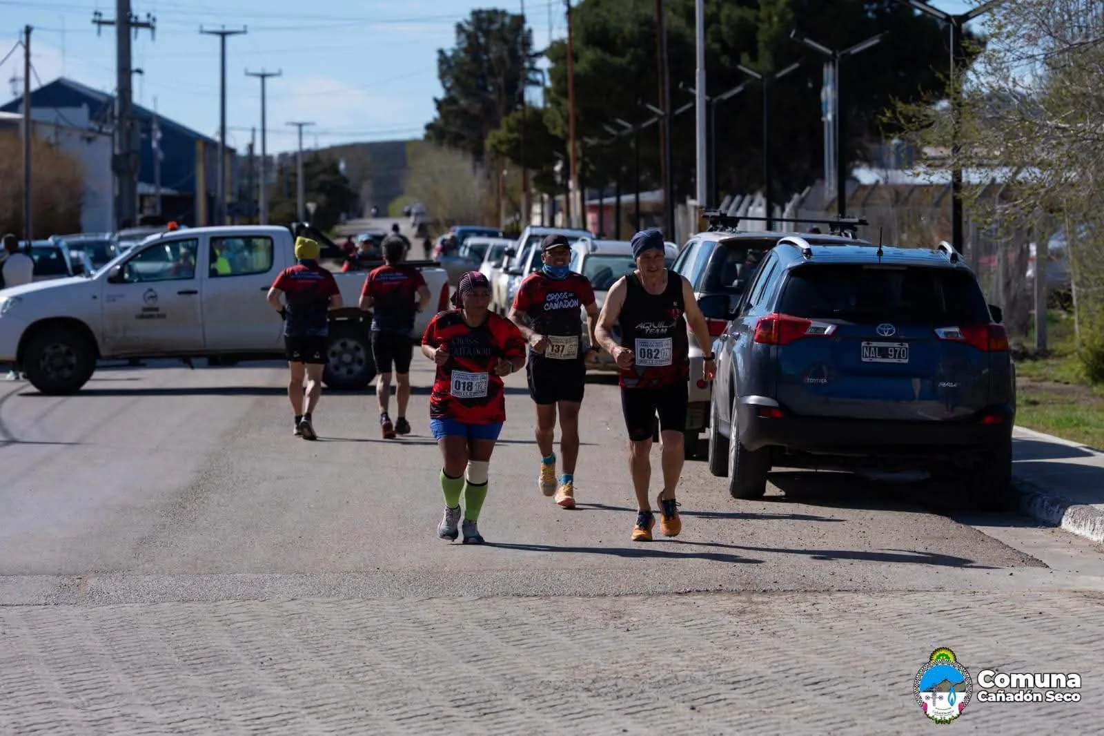 El 12° Cross del Cañadón reunió a 200 corredores de toda la región