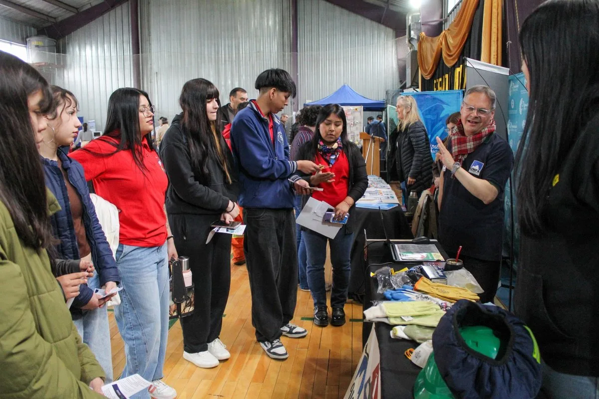 La Expo Carreras 2026 se realizó en Río Turbio con estudiantes de la Cuenca Carbonífera