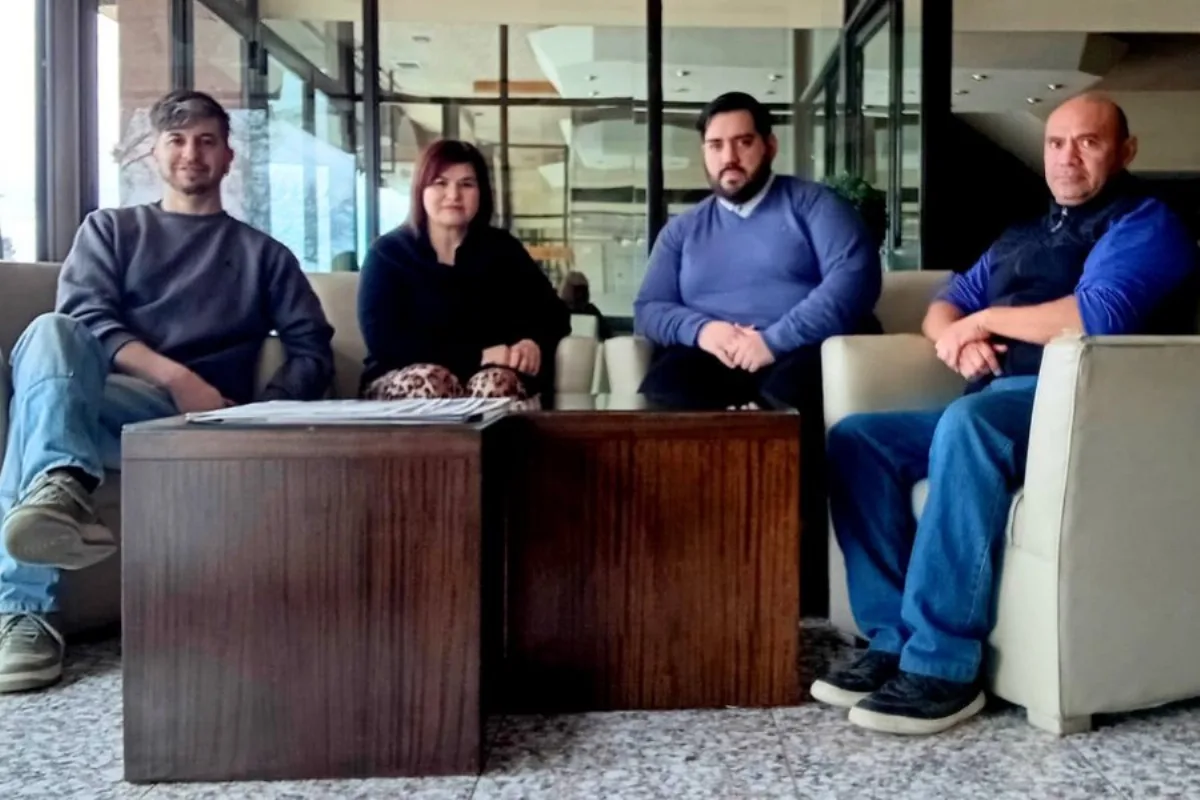 Morales se reunió con la Cámara de Comercio de Caleta Olivia para avanzar en la Zona Franca