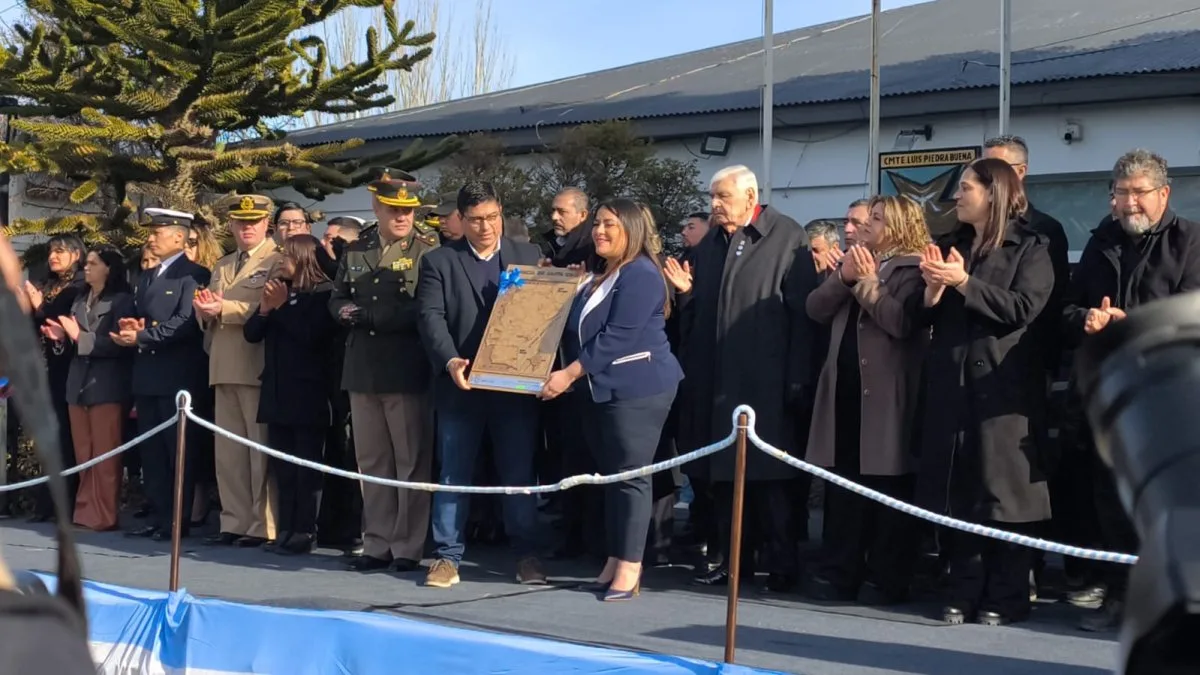Vidal anunció inversión de 60 mil millones de pesos en viviendas para toda Santa Cruz